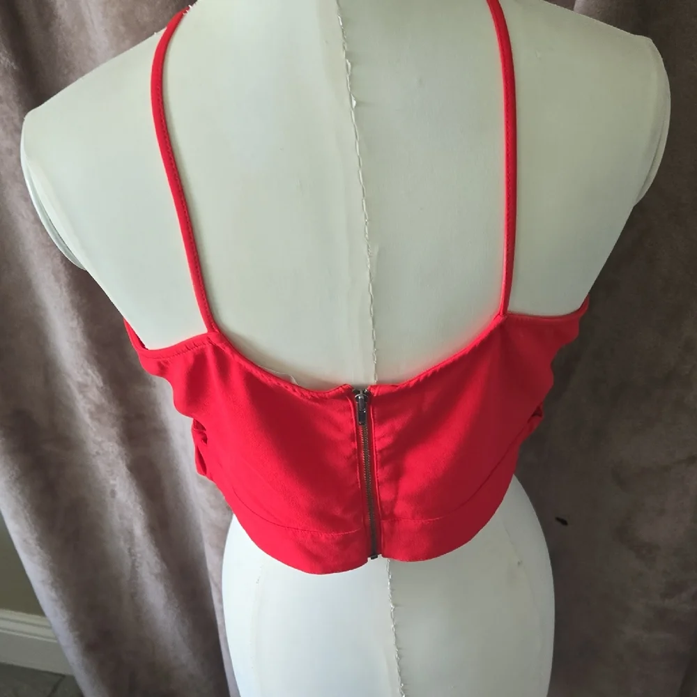 Leith Red Backless Crop‎ Tank Top
